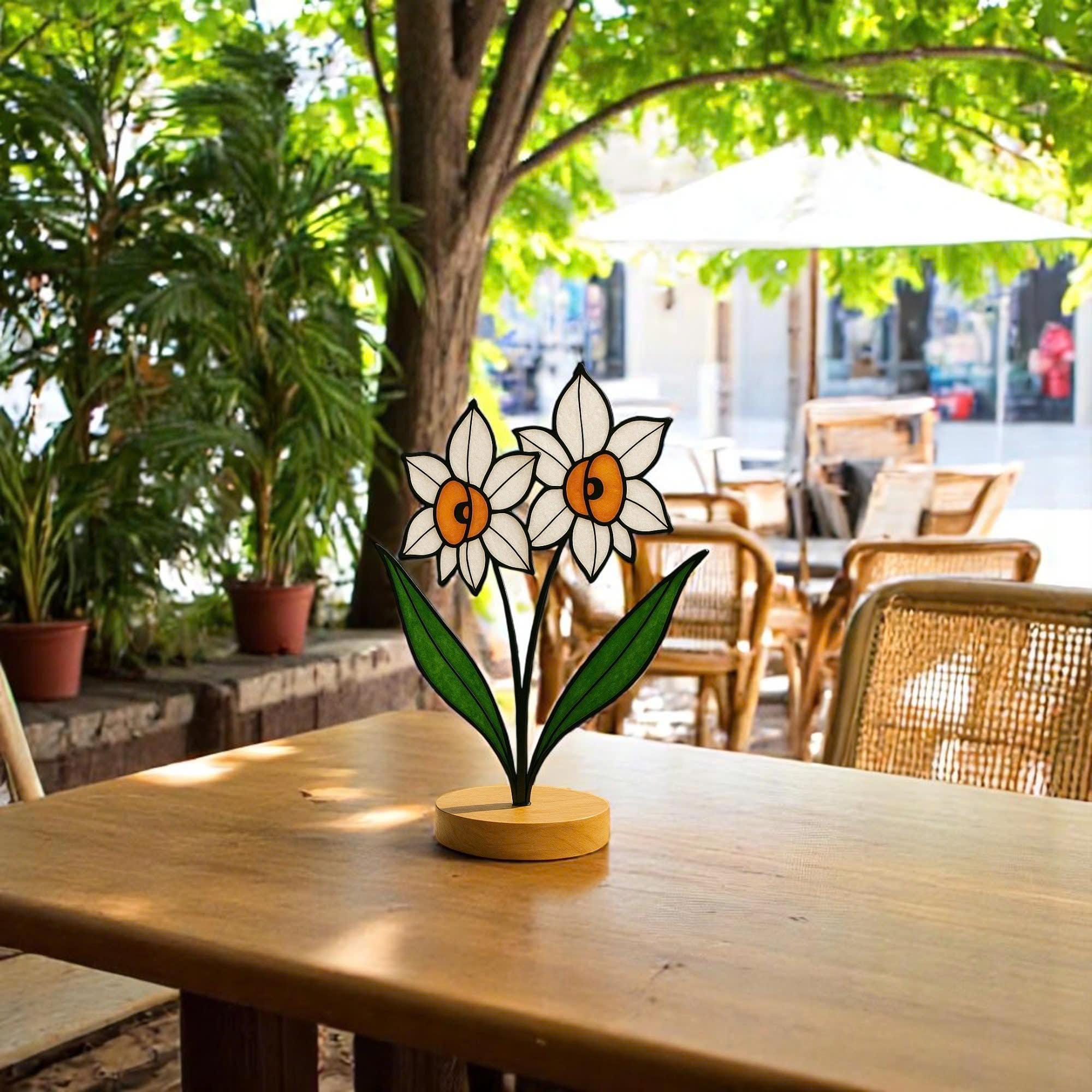 Stained Glass Narcissus Flower – Handmade December Birth Flower Suncatcher