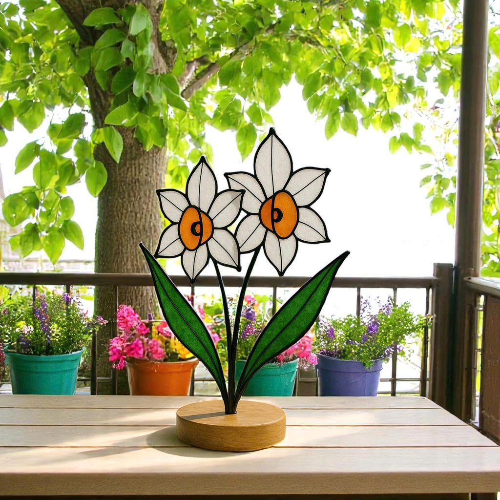 Stained Glass Narcissus Flower – Handmade December Birth Flower Suncatcher