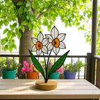 Stained Glass Narcissus Flower – Handmade December Birth Flower Suncatcher