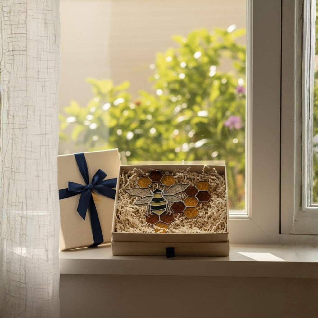 Bee & Honeycomb Stained Glass Suncatcher – Handmade Yellow Window Hanging Decor, Gift for Bee Lovers, Nature Inspired Glass Art Ornament