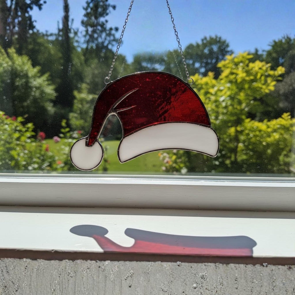 Santa Hat Stained Glass Suncatcher – Handmade Christmas Window Ornament, Holiday Home Decor, Festive Gift, Red and White Glass Art