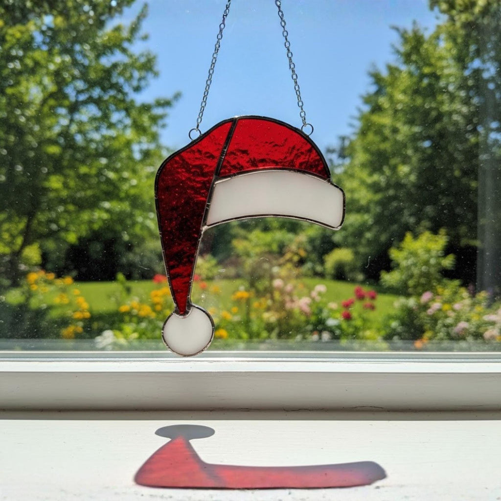 Santa Hat Stained Glass Suncatcher – Handmade Christmas Window Ornament, Holiday Home Decor, Festive Gift, Red and White Glass Art