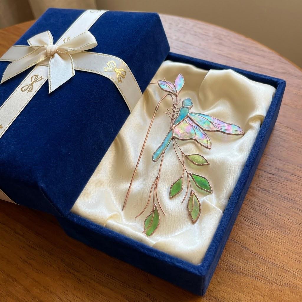 Handmade stained glass dragonfly plant stake with iridescent wings and metal rod, suncatcher pot sitter for indoor plants, gardening gift for mom.