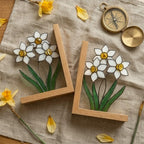 Personalized Daffodil Stained Glass Bookends March Birth Flower Gift White Yellow Floral Suncatcher, Unique New Home Gift, Library Decor
