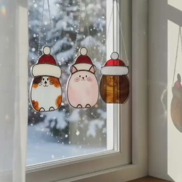 Stained Glass Cat Ornament – Handmade Cat Decor, Window Hanging Suncatcher, Holiday Gift for Cat Lovers, Christmas Decoration Art