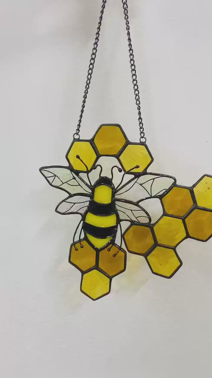 Bee & Honeycomb Stained Glass Suncatcher – Handmade Yellow Window Hanging Decor, Gift for Bee Lovers, Nature Inspired Glass Art Ornament