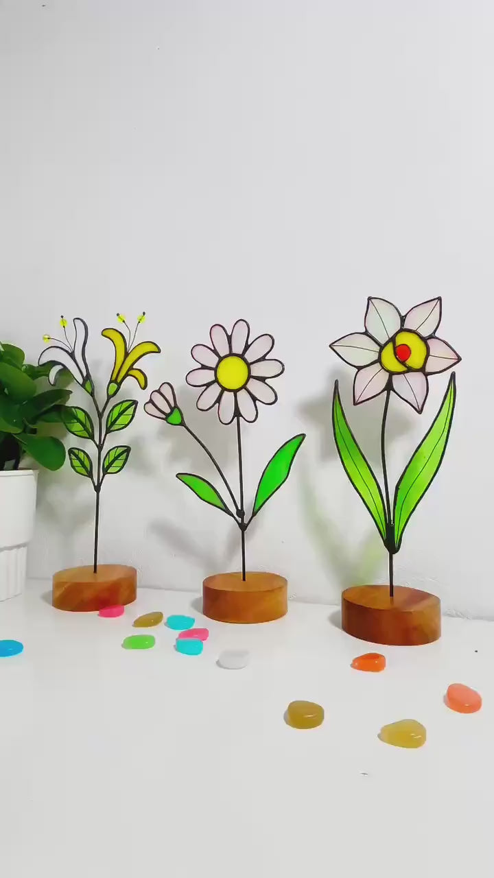 Stained Glass Birth Month Flower Suncatcher|Handmade Memorial Gift,Personalized Birthday Decor, Mother’s Day,Christmas, Housewarming Present